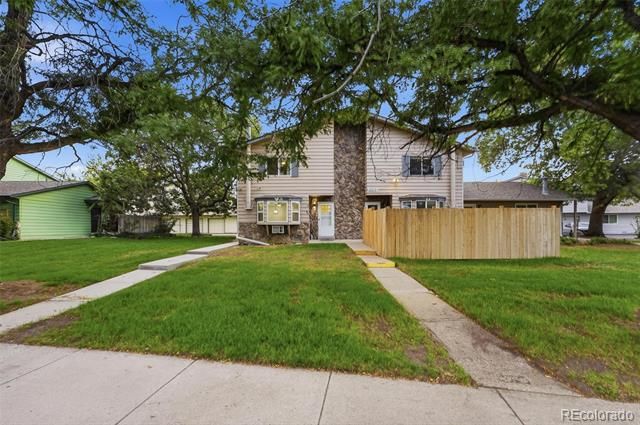 92 N Newark Street C, Aurora, CO 80012