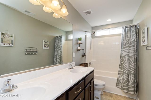 106 Gander Drive, Moyock, NC 27958