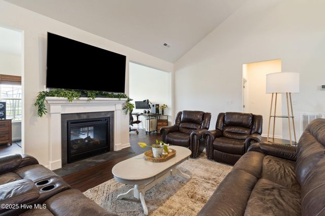 106 Gander Drive, Moyock, NC 27958