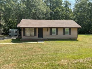 202 Creek Drive, Seneca, SC 29678