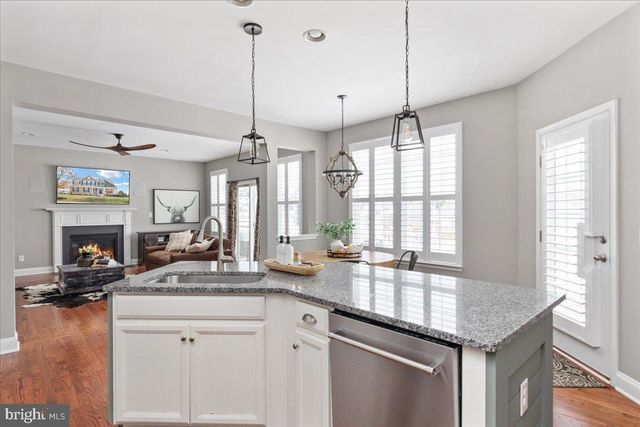 13467 EAGLES REST DR, Leesburg, VA 20176