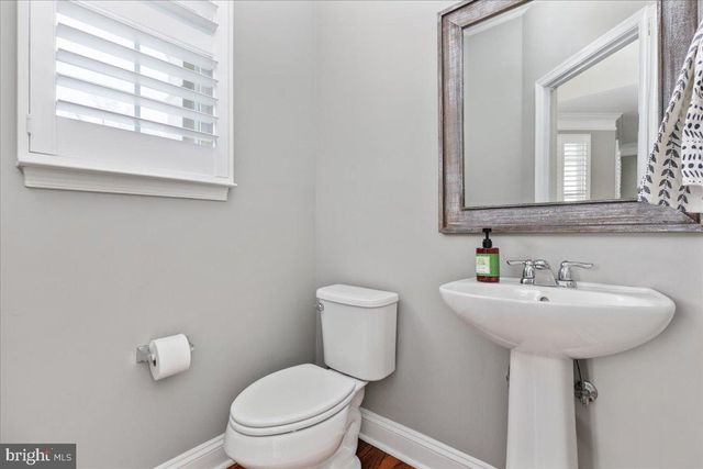 13467 EAGLES REST DR, Leesburg, VA 20176