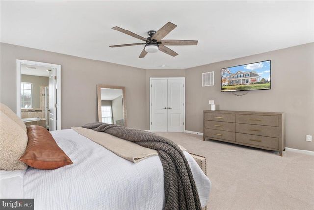 13467 EAGLES REST DR, Leesburg, VA 20176