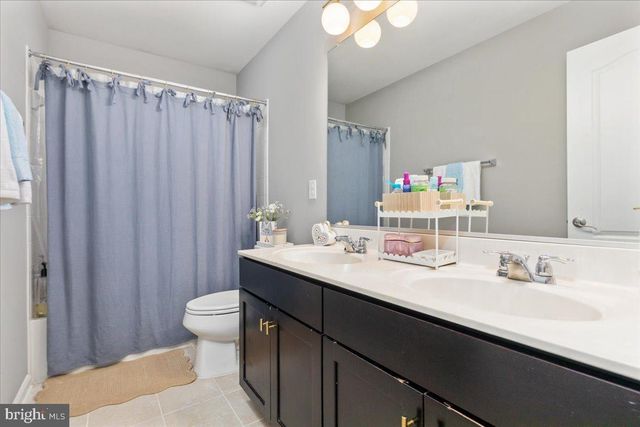 13467 EAGLES REST DR, Leesburg, VA 20176