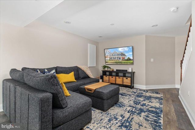 13467 EAGLES REST DR, Leesburg, VA 20176