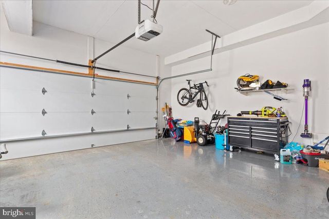 13467 EAGLES REST DR, Leesburg, VA 20176