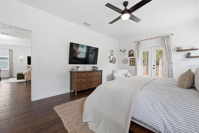 6742 SW 10TH LANE, Gainesville, FL 32607