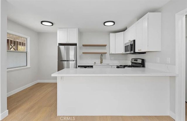 1109 E 3rd B, Long Beach, CA 90802