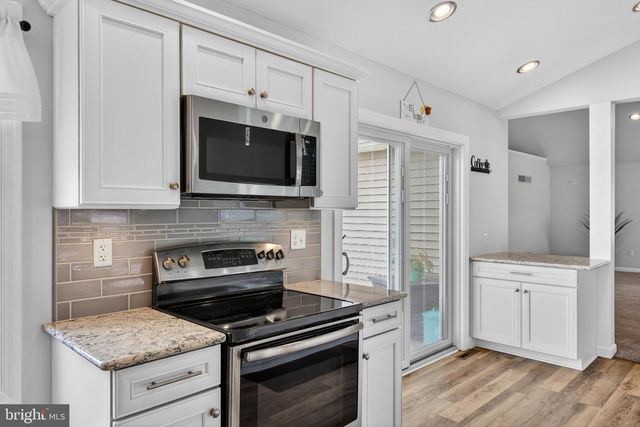 17 VICKILEE DR, Wrightsville, PA 17368