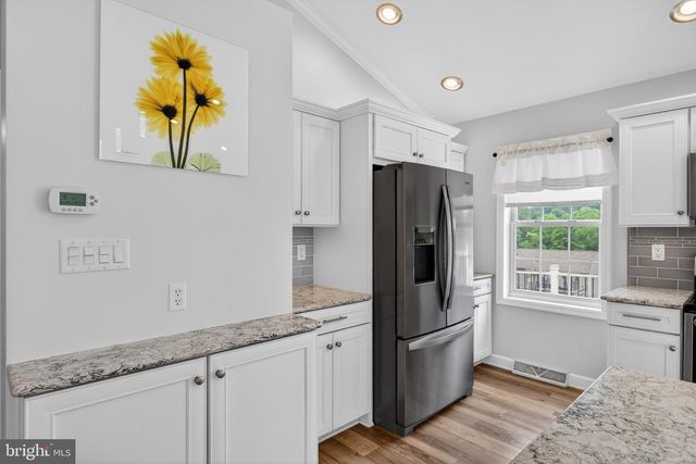 17 VICKILEE DR, Wrightsville, PA 17368