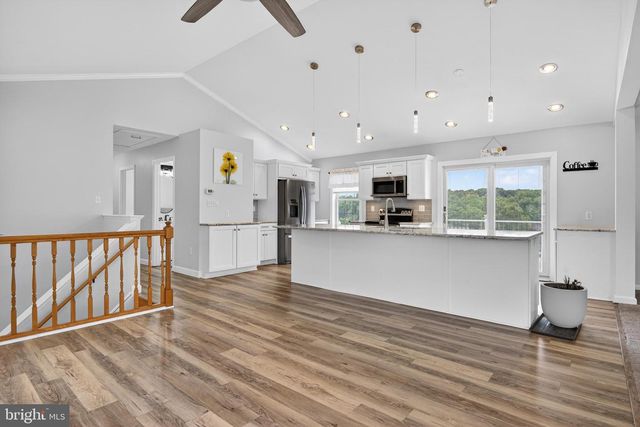 17 VICKILEE DR, Wrightsville, PA 17368