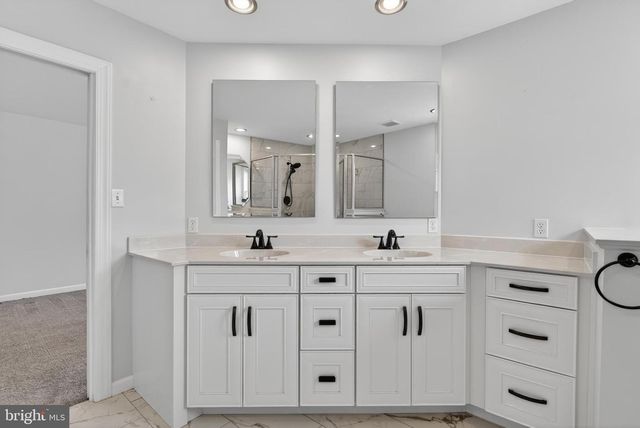 17 VICKILEE DR, Wrightsville, PA 17368