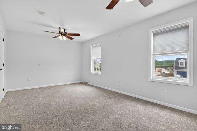 17 VICKILEE DR, Wrightsville, PA 17368