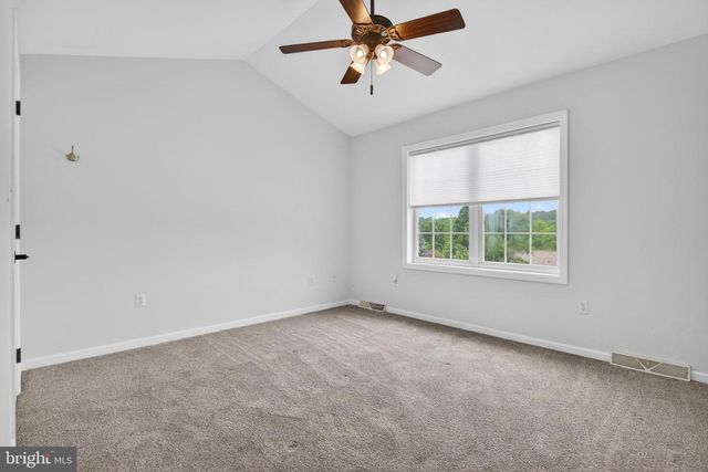 17 VICKILEE DR, Wrightsville, PA 17368
