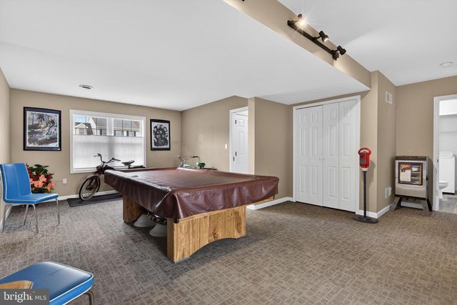 17 VICKILEE DR, Wrightsville, PA 17368