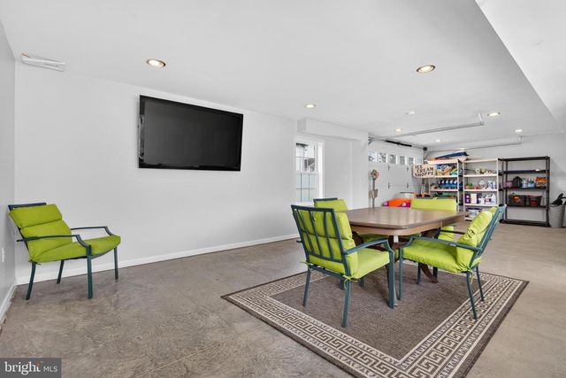 17 VICKILEE DR, Wrightsville, PA 17368