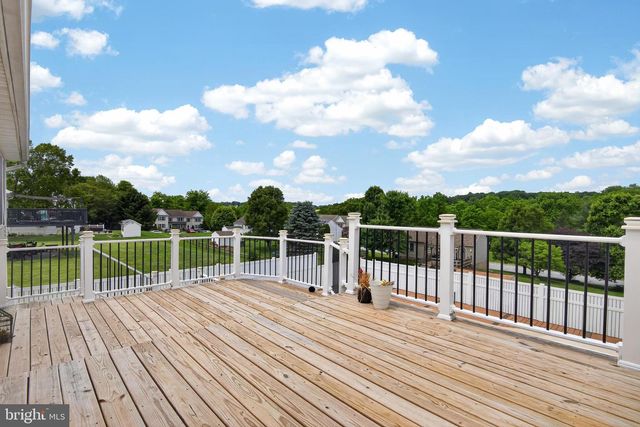 17 VICKILEE DR, Wrightsville, PA 17368