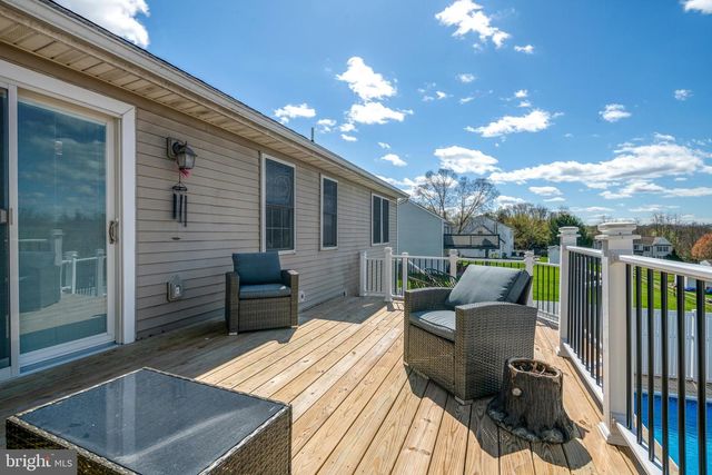 17 VICKILEE DR, Wrightsville, PA 17368