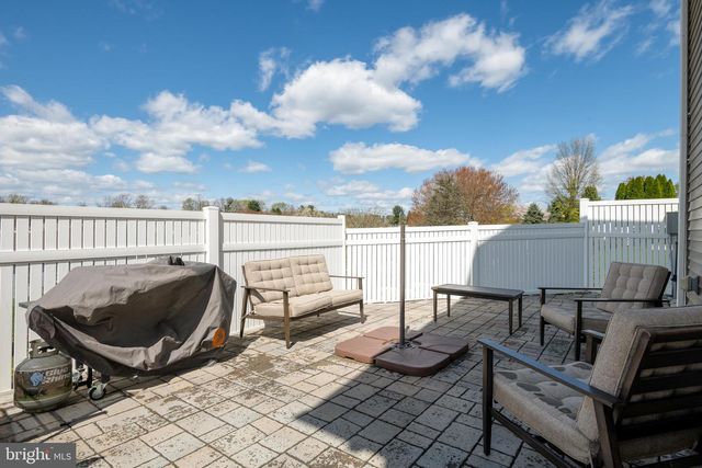 17 VICKILEE DR, Wrightsville, PA 17368