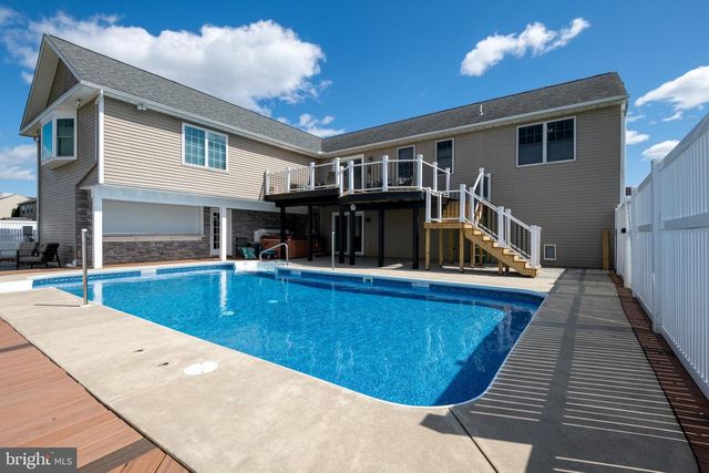 17 VICKILEE DR, Wrightsville, PA 17368