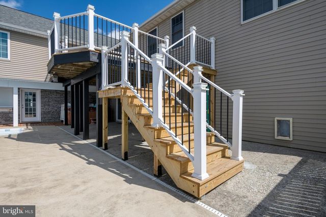 17 VICKILEE DR, Wrightsville, PA 17368