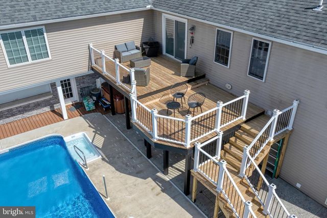 17 VICKILEE DR, Wrightsville, PA 17368