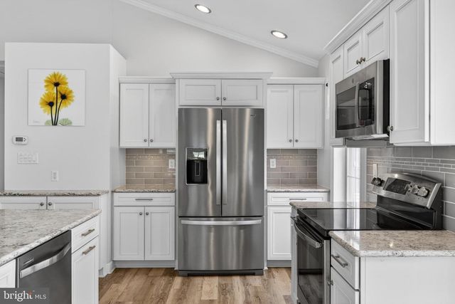 17 VICKILEE DR, Wrightsville, PA 17368