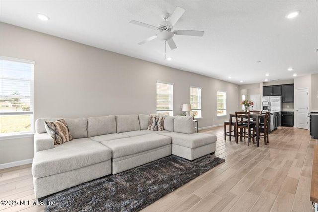 547 TYNES Boulevard, Middleburg, FL 32068
