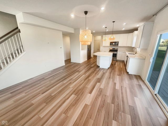 5494 Dunhaven Road, Westfield, IN 46062
