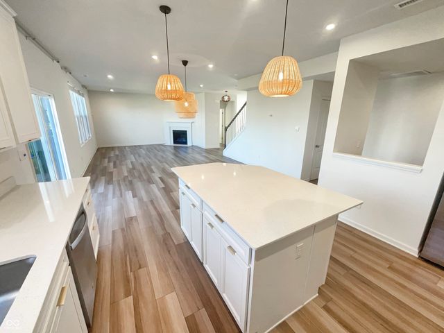 5494 Dunhaven Road, Westfield, IN 46062