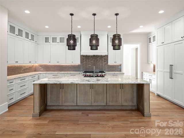 87 Misty Valley Parkway, Arden, NC 28704