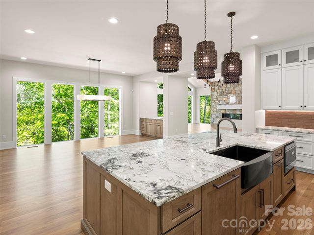 87 Misty Valley Parkway, Arden, NC 28704