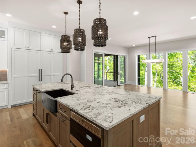 87 Misty Valley Parkway, Arden, NC 28704
