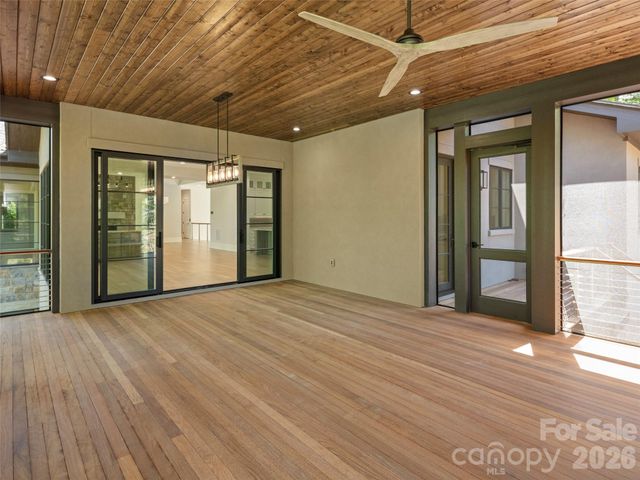 87 Misty Valley Parkway, Arden, NC 28704