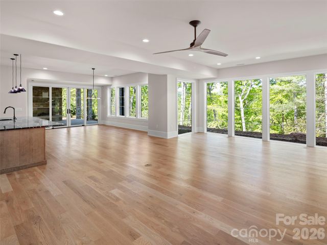 87 Misty Valley Parkway, Arden, NC 28704