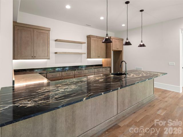 87 Misty Valley Parkway, Arden, NC 28704