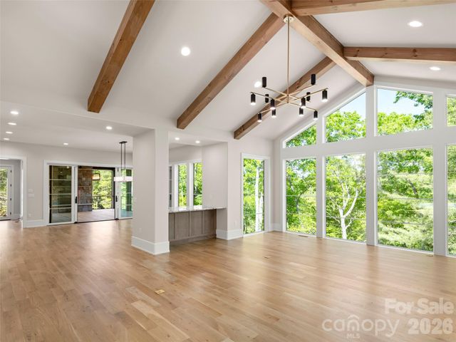 87 Misty Valley Parkway, Arden, NC 28704