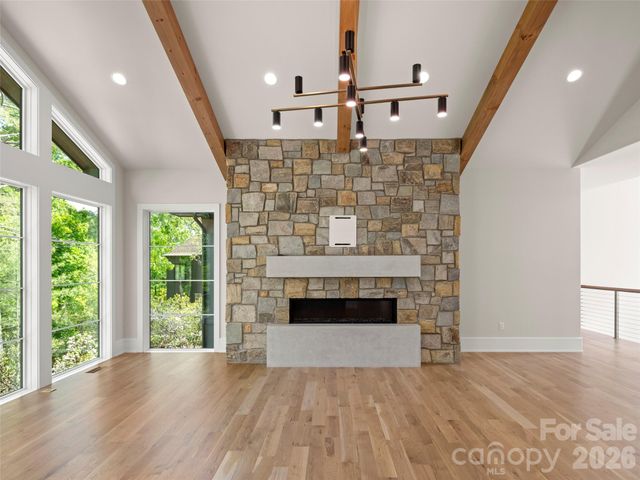 87 Misty Valley Parkway, Arden, NC 28704