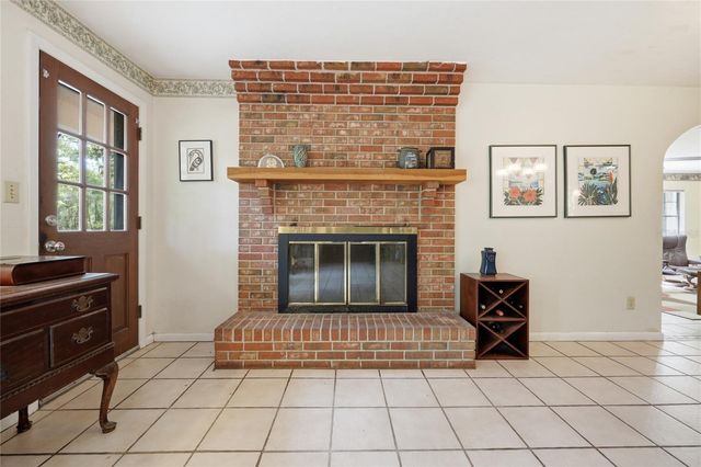 17611 NW 266TH STREET, High Springs, FL 32643