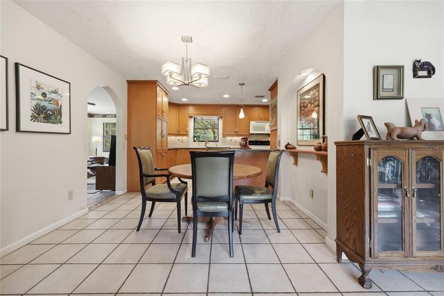 17611 NW 266TH STREET, High Springs, FL 32643