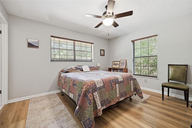17611 NW 266TH STREET, High Springs, FL 32643