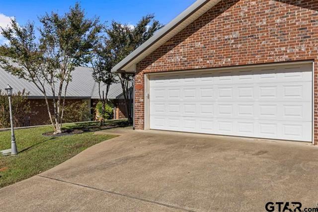 1807 Paverstone Lane, Longview, TX 75605