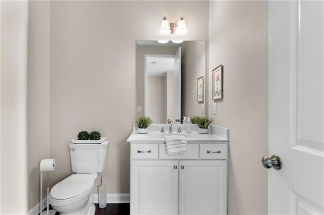 6088 Holly Park Lane SE, Mableton, GA 30126