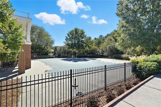 6088 Holly Park Lane SE, Mableton, GA 30126