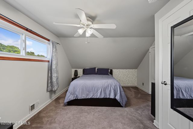 8 Bradford Road, East Brunswick, NJ 08816