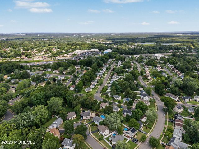 8 Bradford Road, East Brunswick, NJ 08816