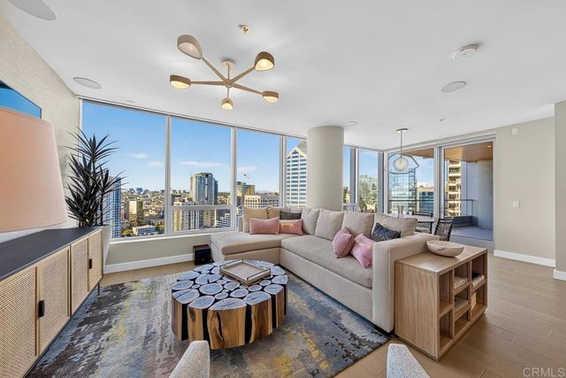888 W E Street 3006, San Diego, CA 92101