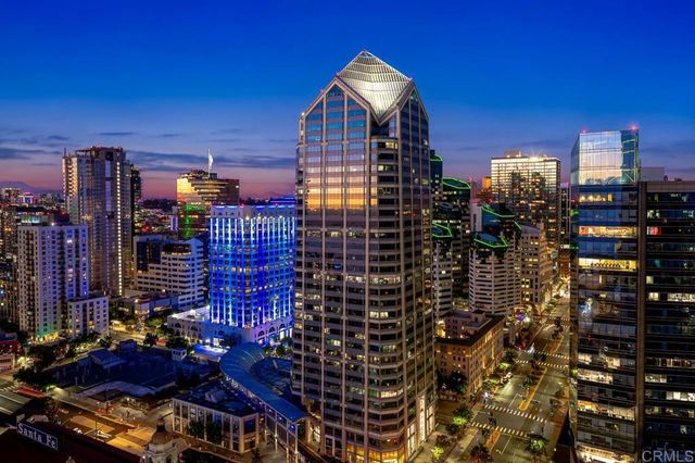888 W E Street 3006, San Diego, CA 92101
