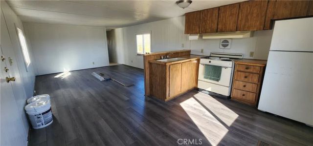 6042 Milne Road, Landers, CA 92285