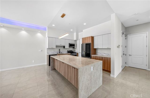 401 N Serrano PH3, Los Angeles, CA 90004